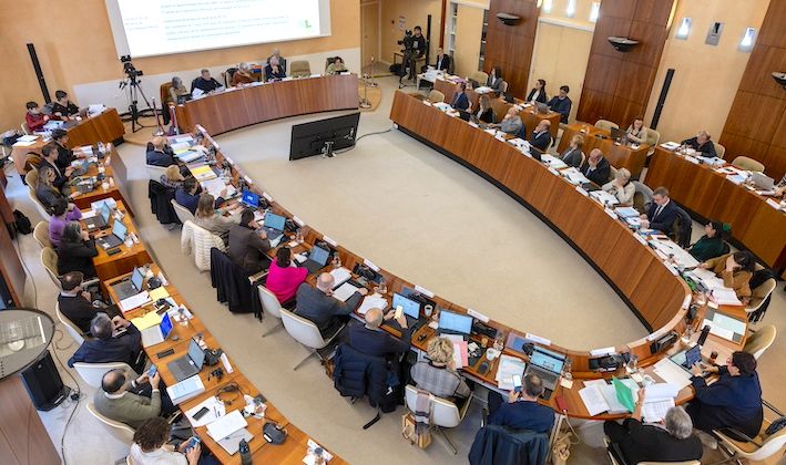 LANDES - Collèges, solidarité et thermalisme au menu du Département